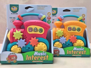 قطار موزیکال و چراغ داراسباب بازی JIALEGU TOYS