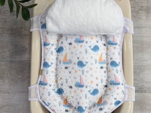 توری وان حمام نوزادی یونولیت دار طرح حیوانات دریایی balmy bebe