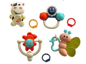 ست جغجغه و دندانگیر نوزادی 4  عددی با دستگیره آویز  baby rattles