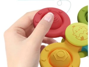 اسپینر چسبان پاپتی 3 عددی تمام سیلیکونی اسباب بازی SPINNING TOYS