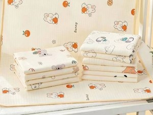 زیرانداز تعویض70*100  سانتی متر ضد آب  پارچه ای چاپدار
