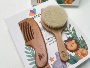 ست شانه و برس چوبی طرح گربه دو عددی نوزادی MASTELA