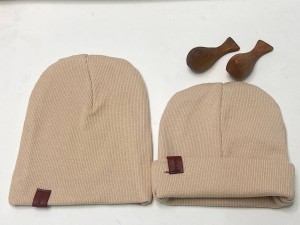 کلاه دو لایه  گرد کبریتی نوزادی رنگ کرم نسکافه ای