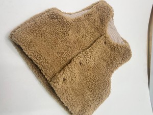 سرهمی مخمل با ژیله و کلاه و پاپوش مخمل نوزادی طرح تدی AVIN  از برند پاپو papo