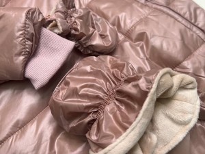 کاپشن سرهمی کلاهدار نوزادی کالباسی رنگ با دستکش و پاپوش  RIMA از برند پاپو papo