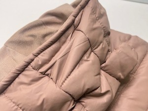 پافر کلاهدار و جیب دار قهوه ای روشن رنگ zr