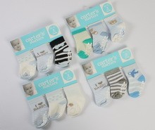 جوراب سه تایی 3-0 ماه carter's