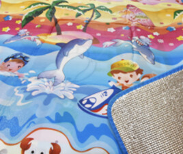 زیر انداز بازی و پیک نیک کودک