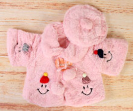 کاپشن طرح شنل و کلاه fashion