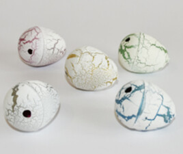 تخم دایناسور جادویی