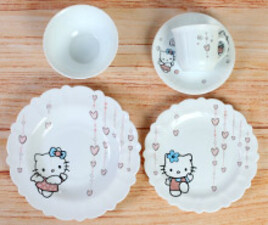 سرویس غذا خوری 5 تکه کیتی iropal