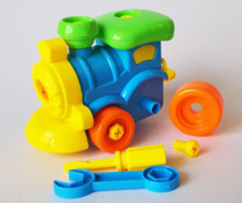 لکوموتیو ساختنی