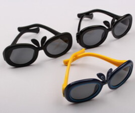 عینک آفتابی (8-6 سال)
