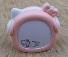 چراغ خواب پریزی سنسوردار کیتی hello kitty