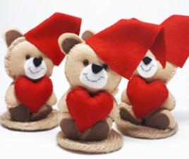 عروسک نمدی خرس