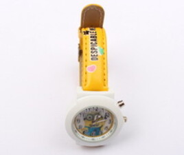 ساعت مچی چراغ دار مینیون