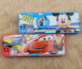 جامدادی دکمه ای