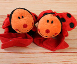 مچ بند جغجغه ای kaloo