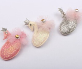 گل سر انبری قو