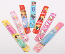 دستبند تاشو