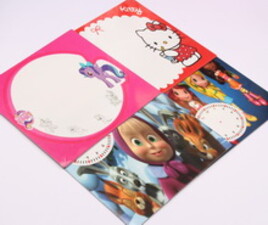 تخته وایت برد و ساعت آموزشی