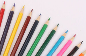 مداد رنگی 12 رنگ لوله ای تراش دار