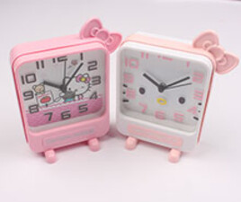 ساعت رومیزی Hello kitty