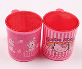 لیوان دسته دار