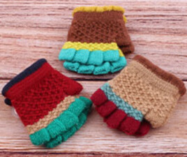 دستکش نیم انگشت نوزادی