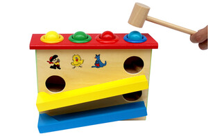 اسباب بازی آموزشی چکشی چوبی