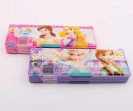 جامدادی دکمه ای