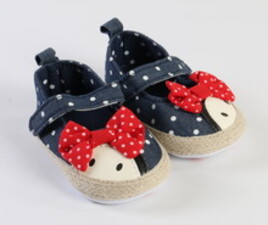 پاپوش نوزادی