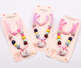 ست دستبند و گردنبند چراغ دار Hello kitty