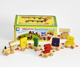 قطار چوبی آموزش اعداد