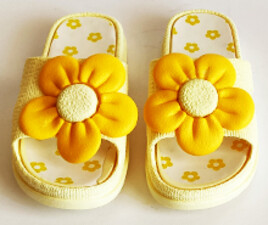 دمپایی گلی (لیمویی)