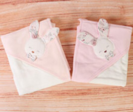 حوله کلاهدار g.a.y.e