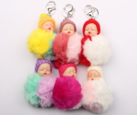 آویز عروسکی