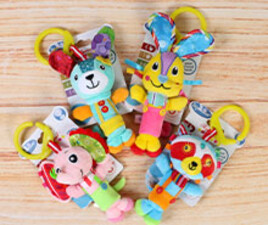 آویز کریر جغجغه ای squeaker