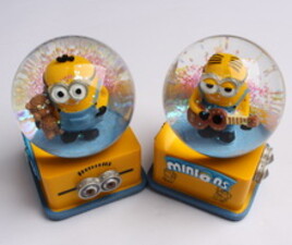 گوی موزیکال مینیون (سایز متوسط)