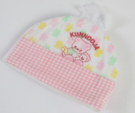 ست کلاه و دستکش و جوراب نوزادی montaly