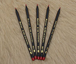 مداد قرمز Sky