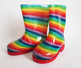 چکمه پلاستیکی رنگین کمانی