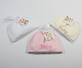 ست کلاه و دستکش و جوراب نوزادی montaly