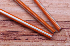 مداد مشکی ابزارآلات