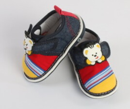 کفش سوتی badiwangzi