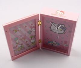 قاب عکس ساعت دار Hello kitty