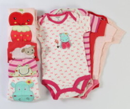 ست پنج تایی بادی وشلوار 9 ماه carter's