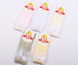 جوراب لب تور (8-6 سال)