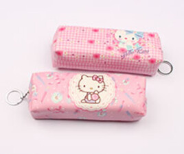 جامدادی hello kitty