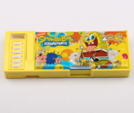 جامدادی دکمه دار باب اسفنجی